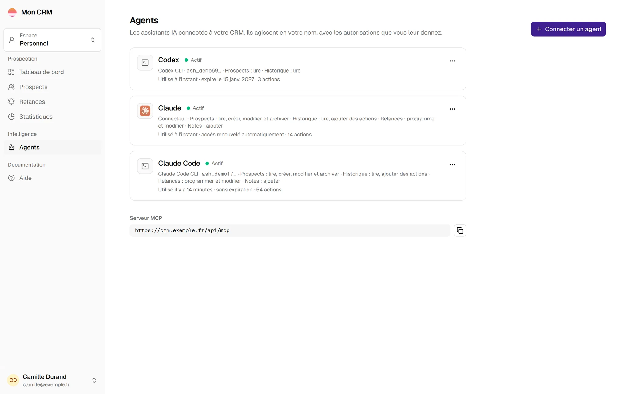 Agents connectés : Claude, Claude Code et Codex, chacun avec ses autorisations et son nombre d’actions